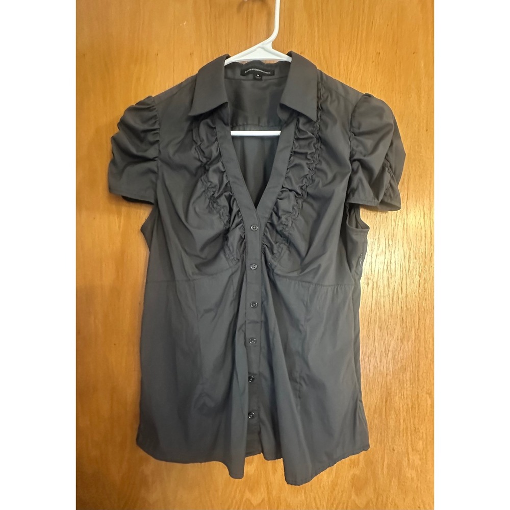 Express Design Studio Gray Ruffle V-Neck Puff Sleeve Button Up Blouse Womens M